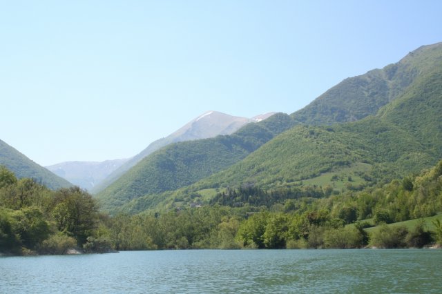 Tour in Barca sul Lago di Fiastra